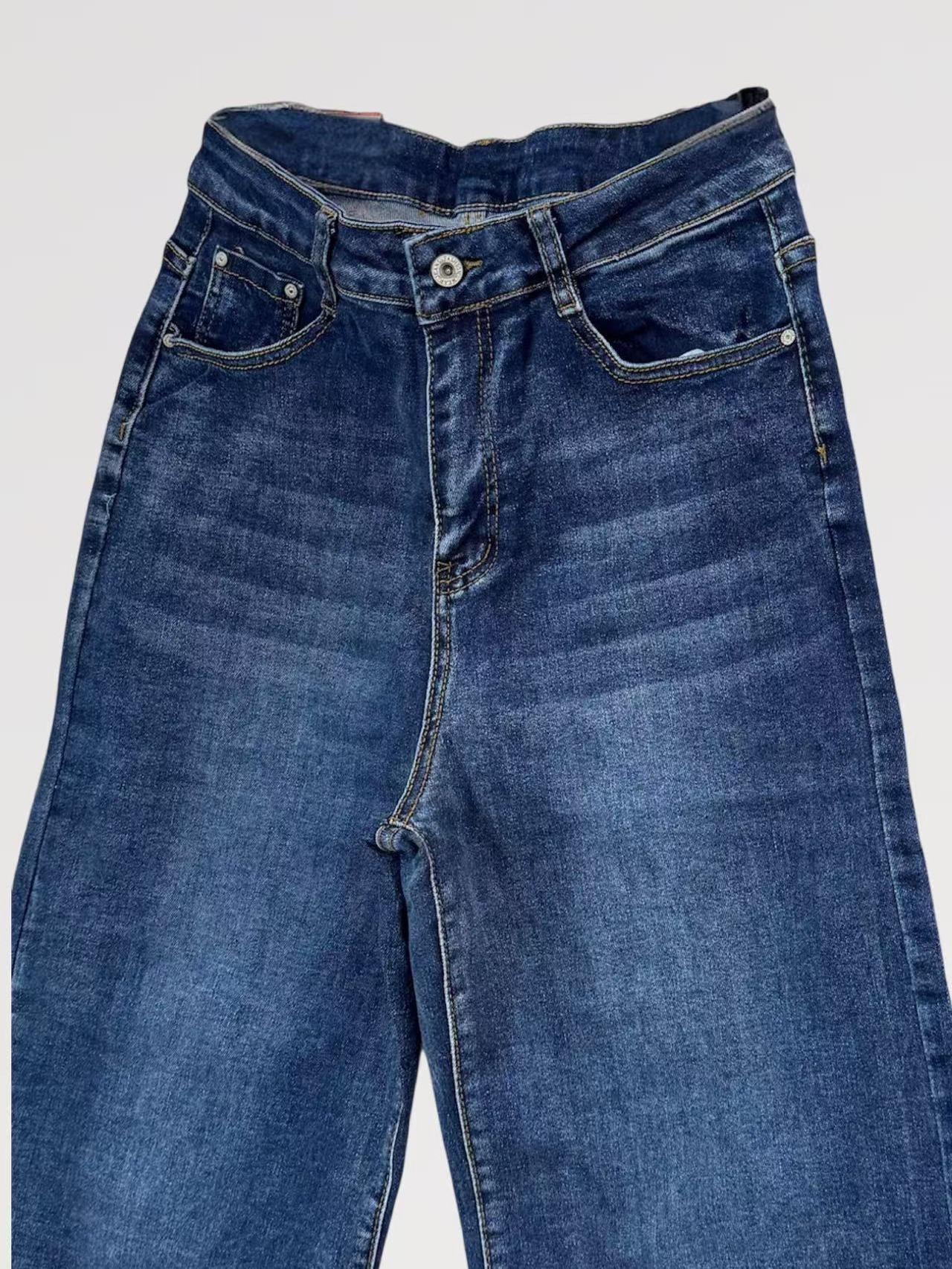 Jeans Wide Leg Elastic Cuff in Denim Elasticizzato con Fondo Risvoltato e Cinque Tasche per Vestibilità Naturale e Look Casual