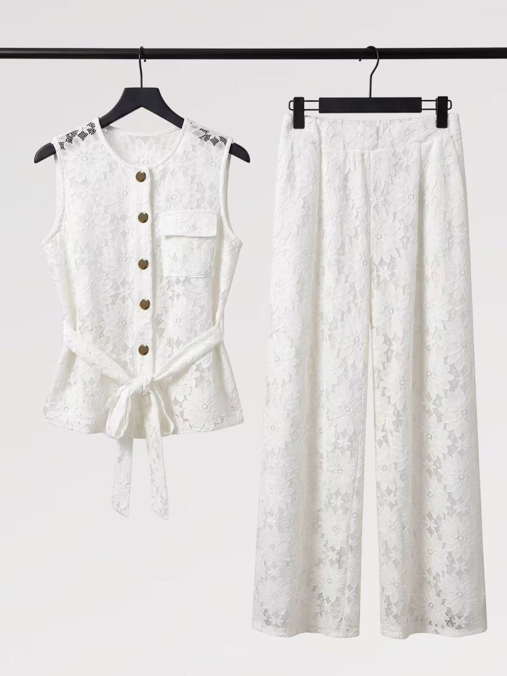 Completo Smanicato Pizzo – Top con Nodo & Pantalone Palazzo