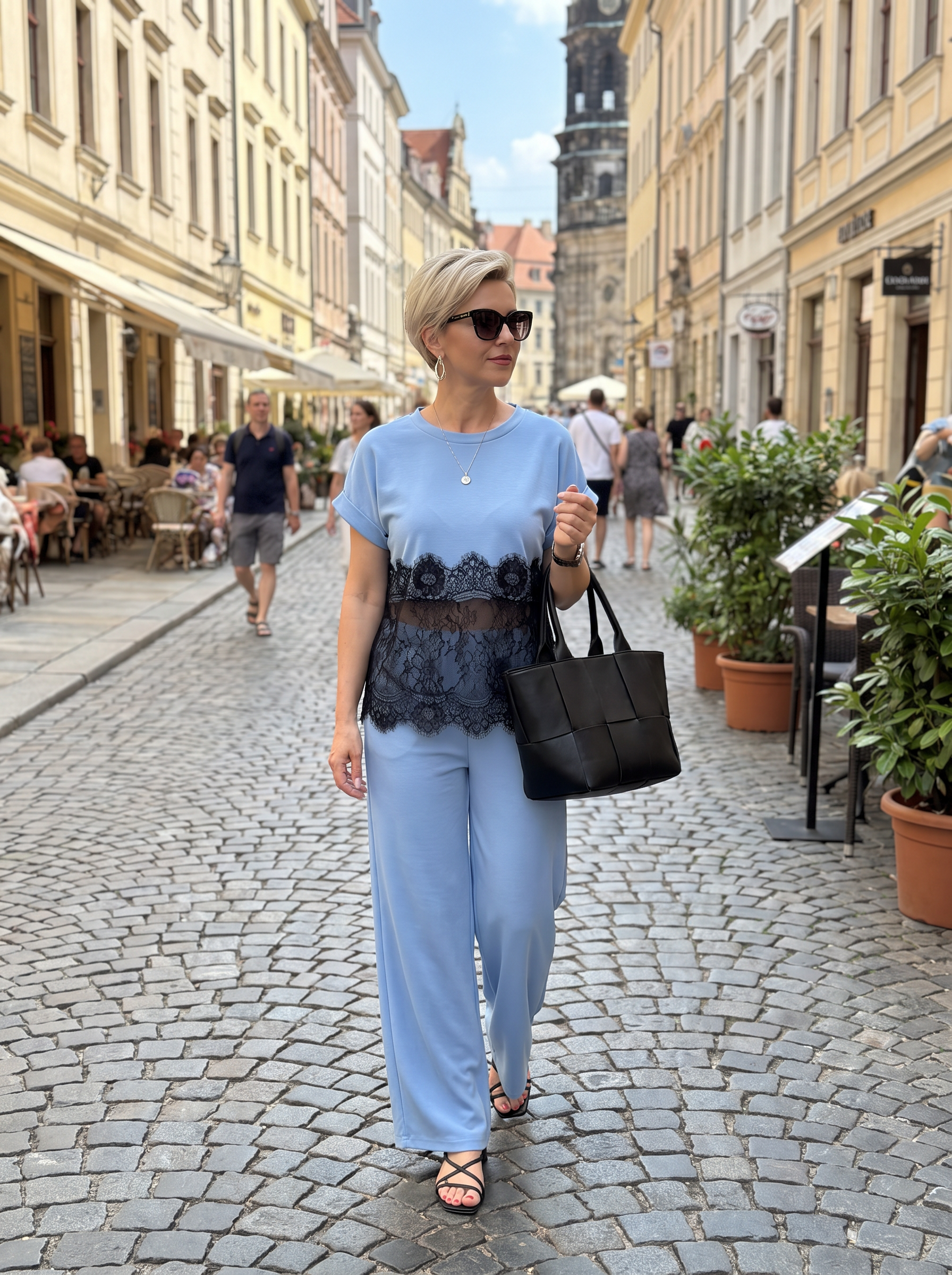 【Lady First】Coordinato “Eleganza in Pizzo” - Made in Italy Viscosa - maniche corte arricciate