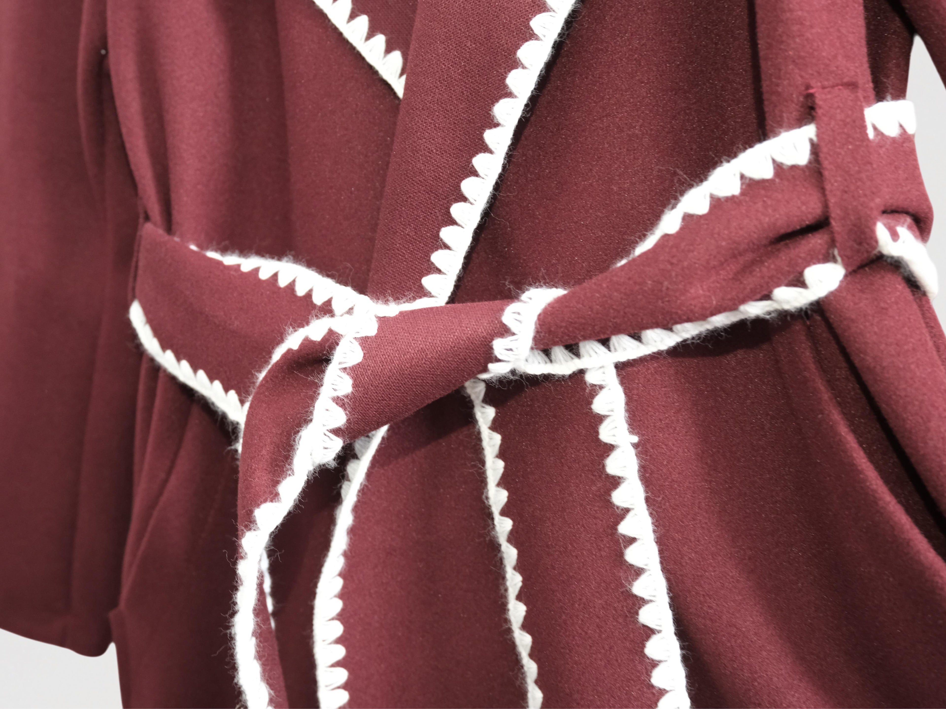 Cappotto Kimono con Profili a Contrasto Design Morbido e Femminile Taglia Unica Vestibilità Rilassata in Marrone Cammello e Bordeaux