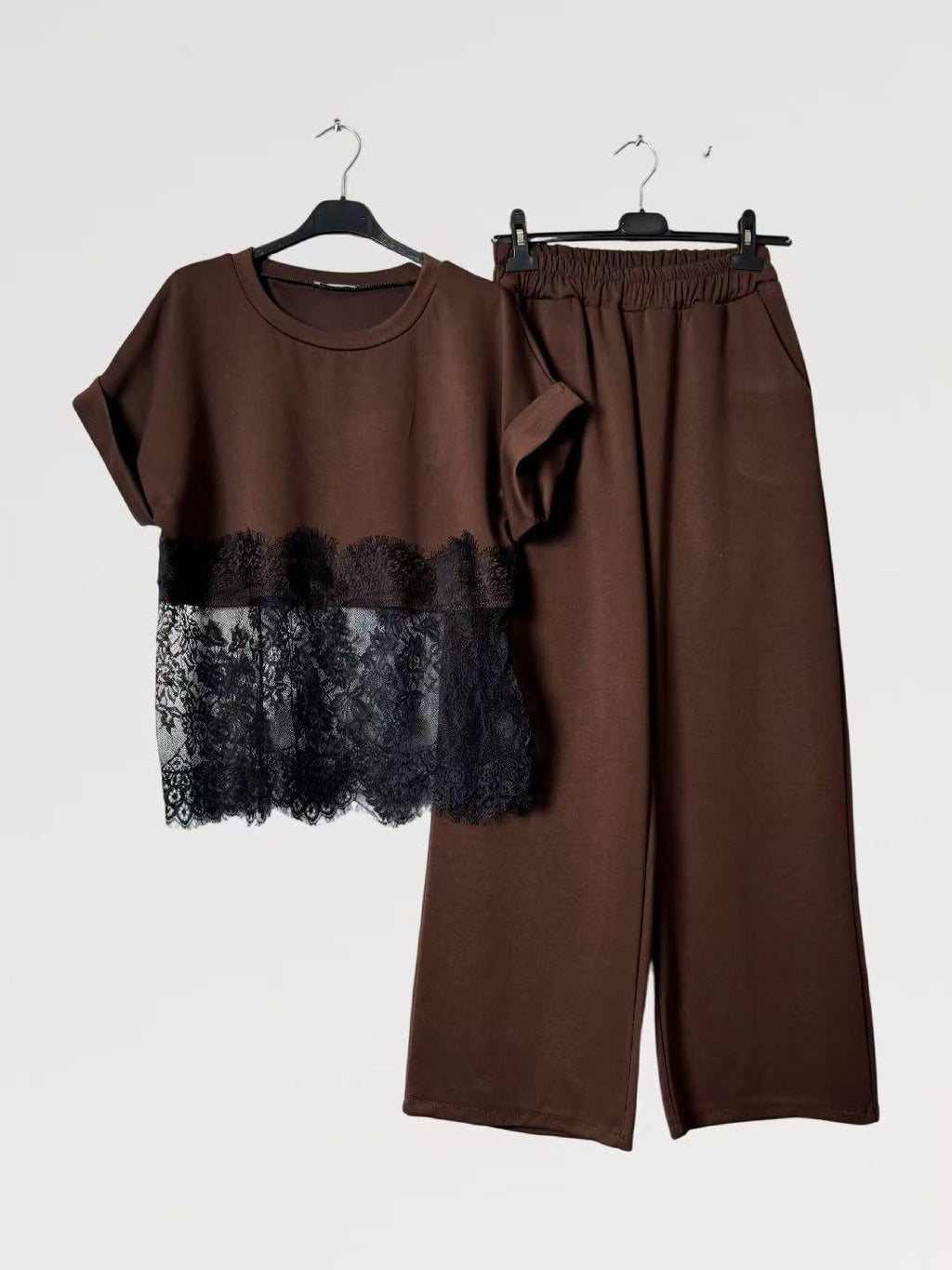 Coordinato “Eleganza in Pizzo” - Made in Italy Viscosa - maniche corte arricciate