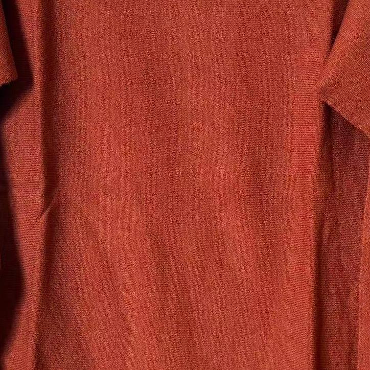 Maglia Basic in Viscosa Collo a Barchetta - Made in Italy