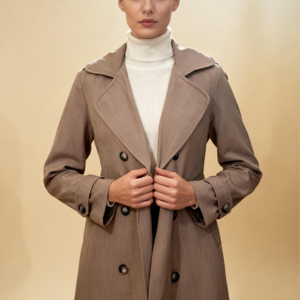 Trench Coat Elegance - Made in Italy - Eleganza Italiana con Stile Distintivo e Design Affascinante Sette Colori Eleganti Cuffia