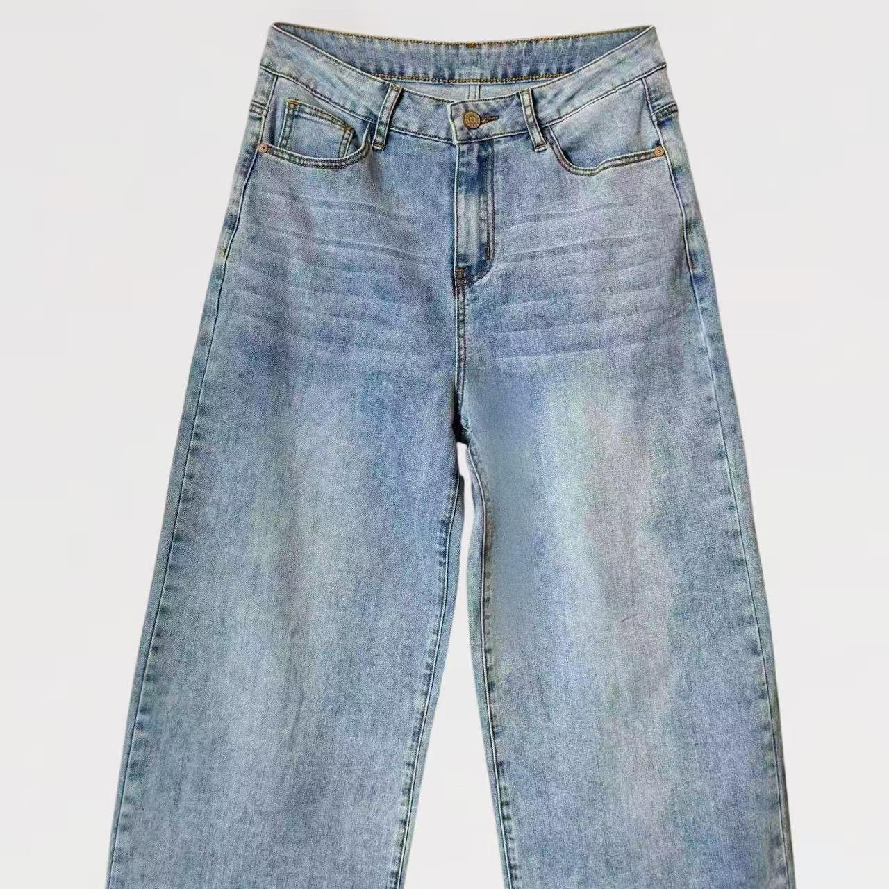 Jeans Wide Leg Elastic Cuff in Denim Elasticizzato con Fondo Risvoltato e Cinque Tasche per Vestibilità Naturale e Look Casual