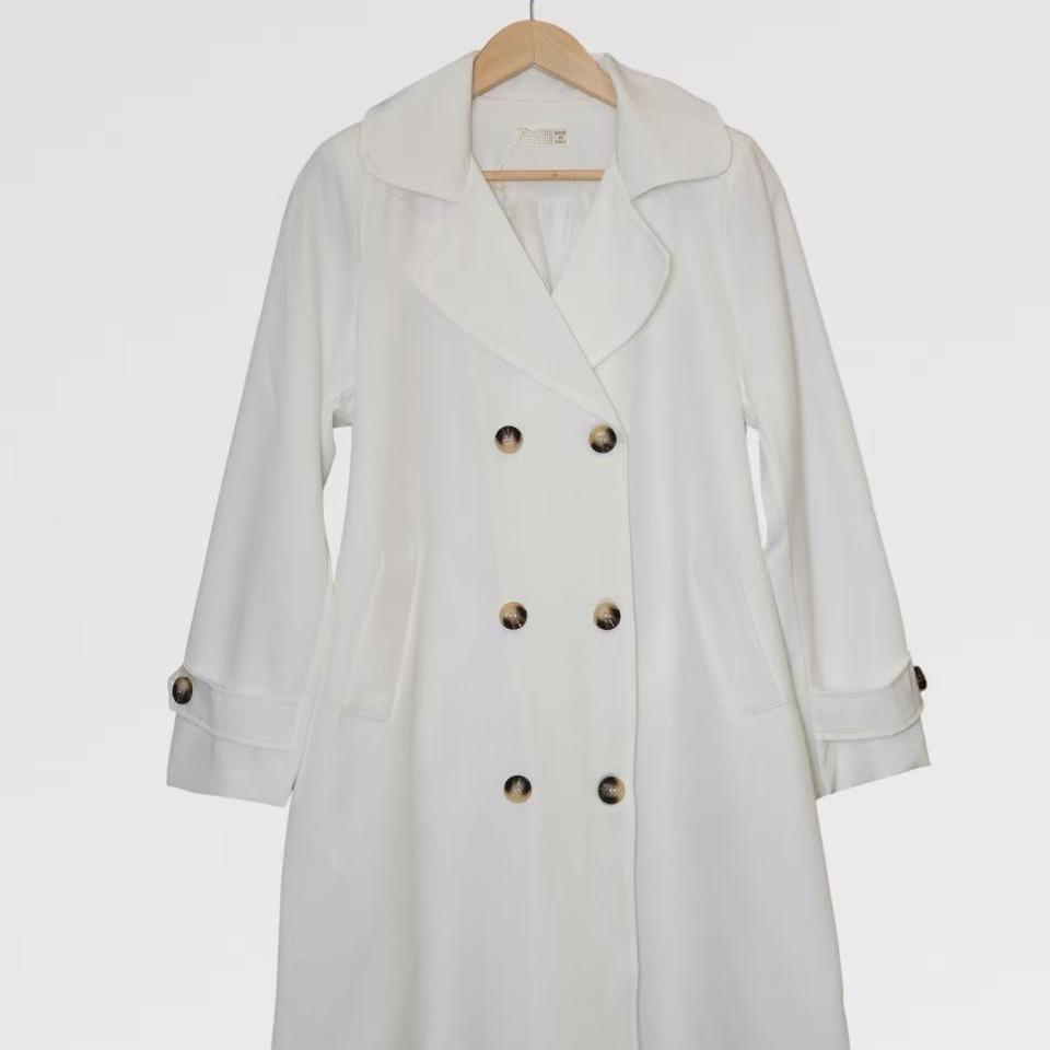 Trench Coat Elegance - Made in Italy - Eleganza Italiana con Stile Distintivo e Design Affascinante Sette Colori Eleganti Cuffia