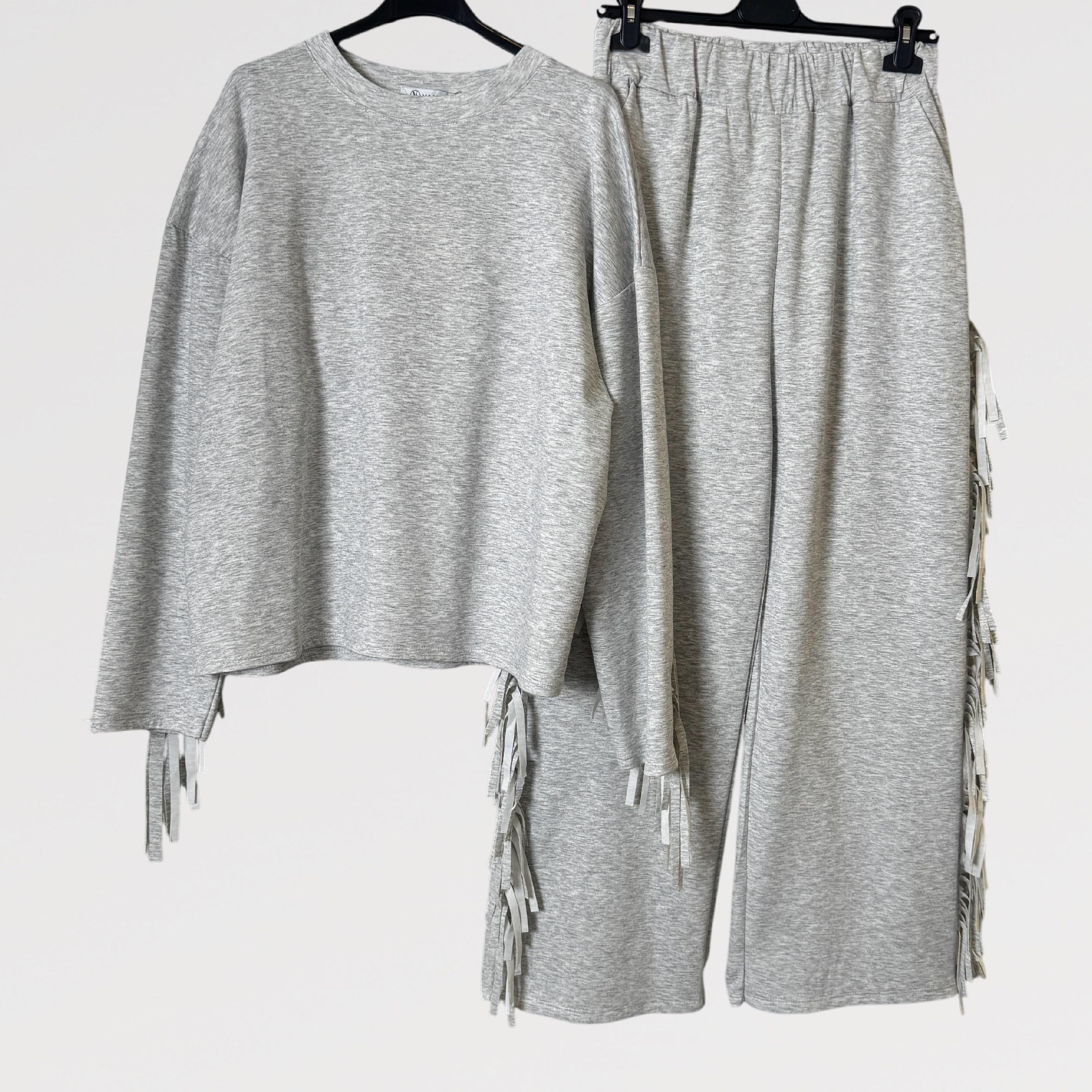 Completo Frangia - Maglia Oversize con Frange e Pantalone Elasticizzato Made in Italy Taglia Unica Comfort e Stile Casual Chic