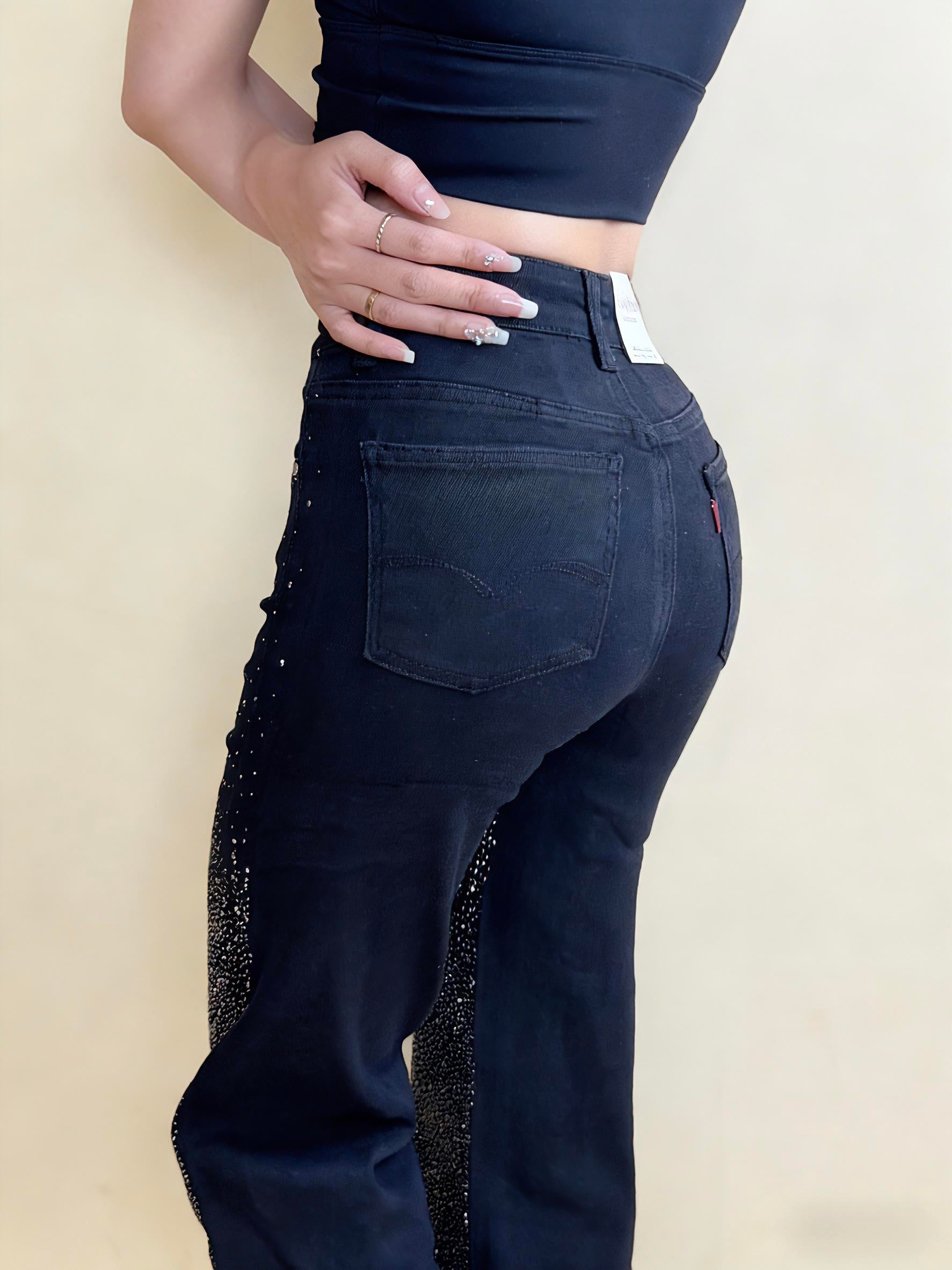 Jeans Nero con brillantini invernali FAVOLOSI per un look elegante e sofisticato
