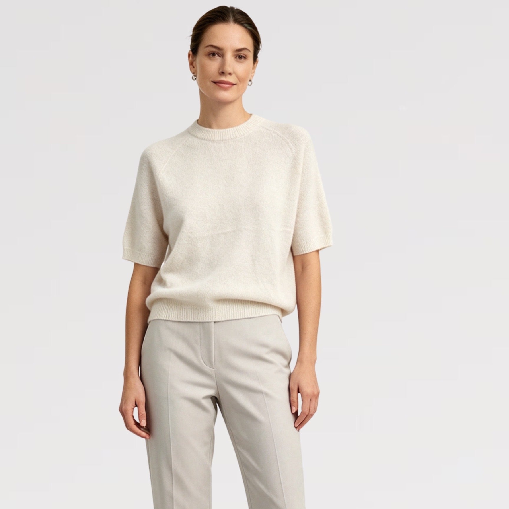 【Lady First】Maglia Nuvola Soft Made in Italy - Maglia a Manica Corta in Filato Morbido e Soffice - Ideale per Mezza Stagione o Sotto Giacca - Larghezza 96 cm, Lunghezza 60 cm
